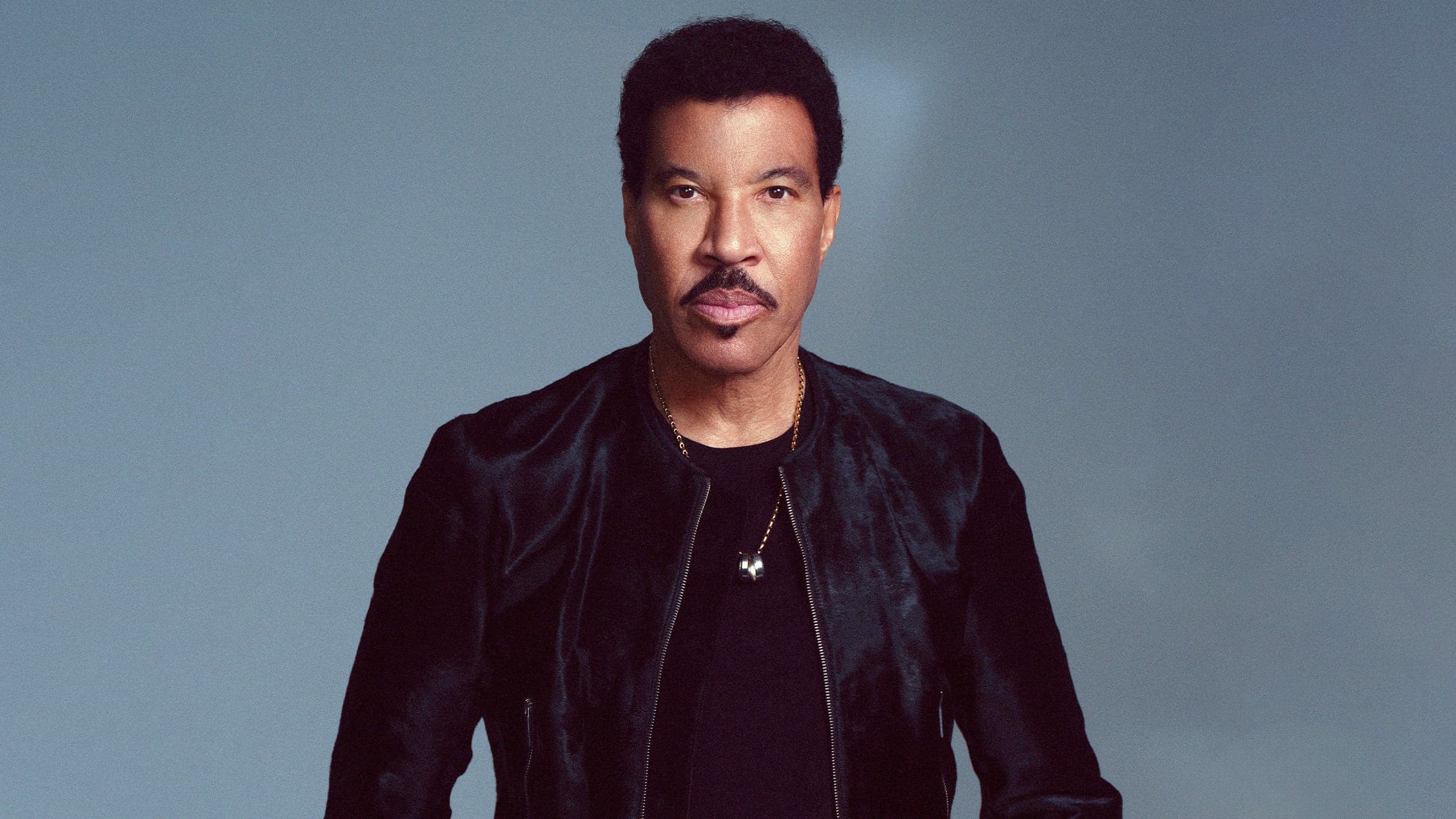 Lionel Richie and Earth, Wind & Fire — Sing a Song All Night Long