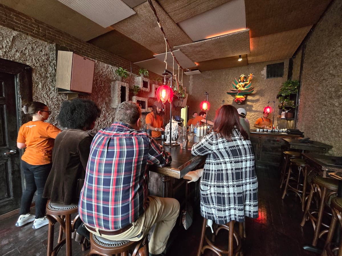 Malinche Audio Bar