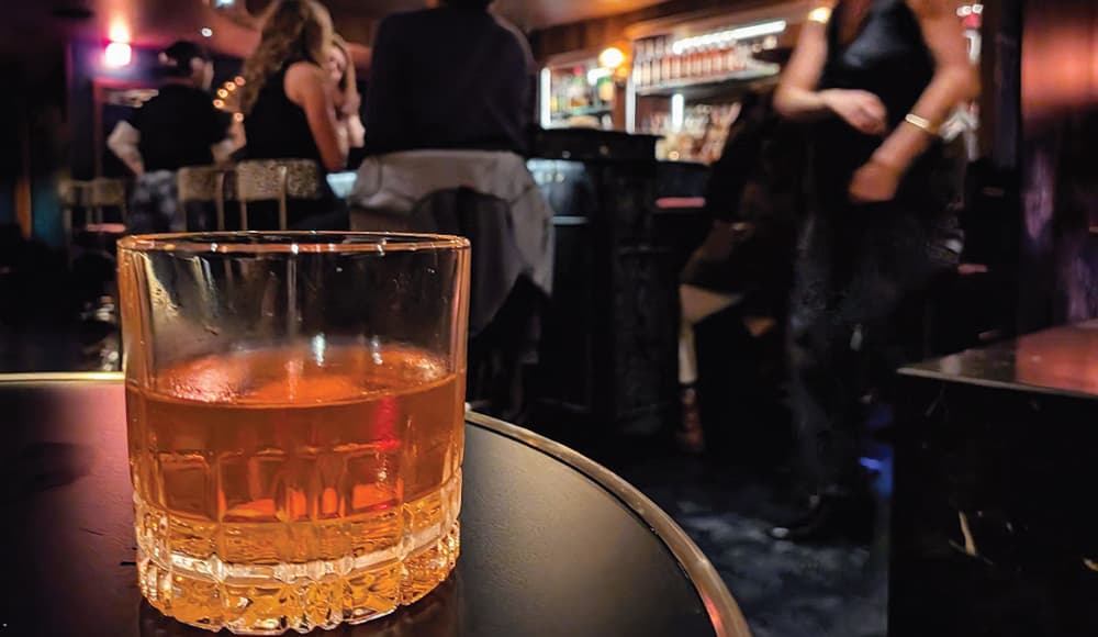 The Alley Oop Cocktail Bar